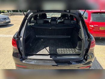 Used Mercedes-Benz GLC 2019 for sale - 78954489: Photo