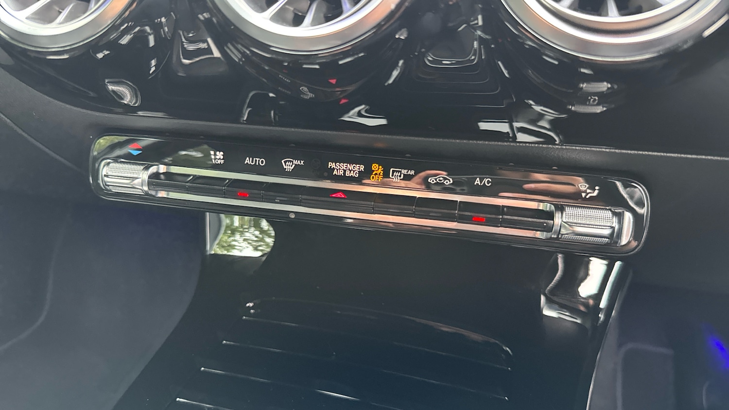 Used Mercedes-Benz A-Class 2023 for sale - 76542777: Photo 30