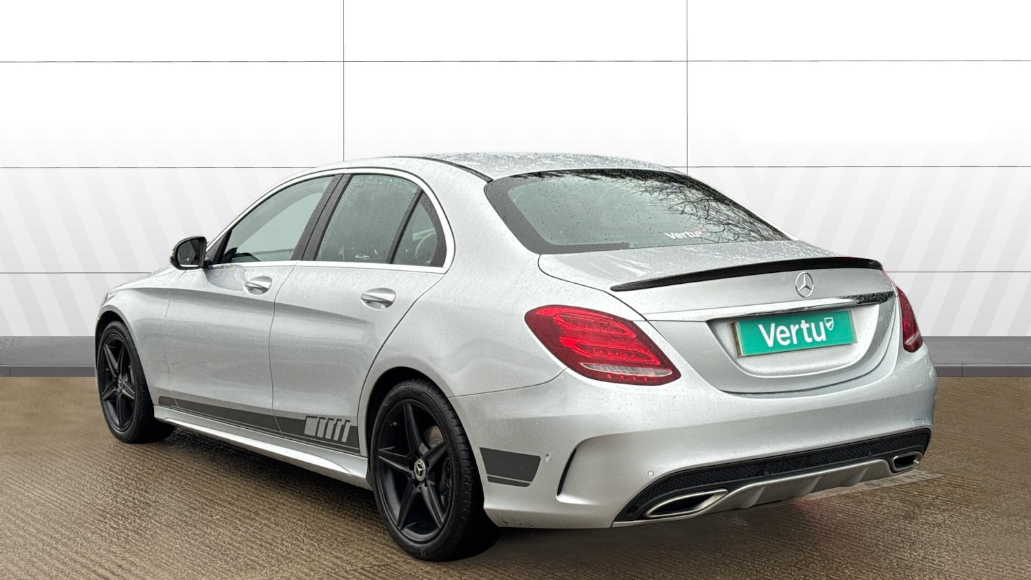 Used Mercedes-Benz C Class 2018 for sale - 77034213: Photo 2