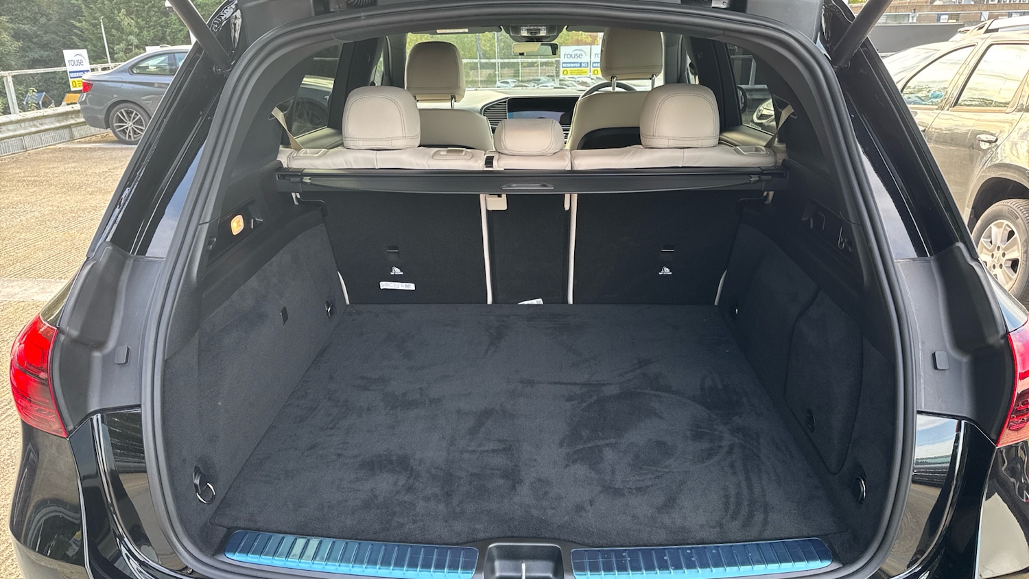 Used Mercedes-Benz GLE 2025 for sale - 77069238: Photo 4