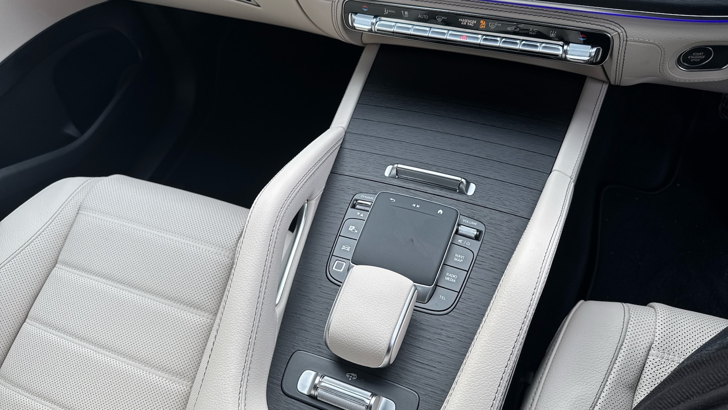 Used Mercedes-Benz GLE 2025 for sale - 77069238: Photo 44