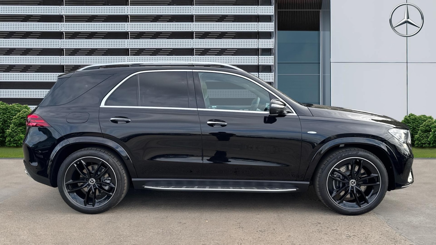 Used Mercedes-Benz GLE 2025 for sale - 77069238: Photo 5