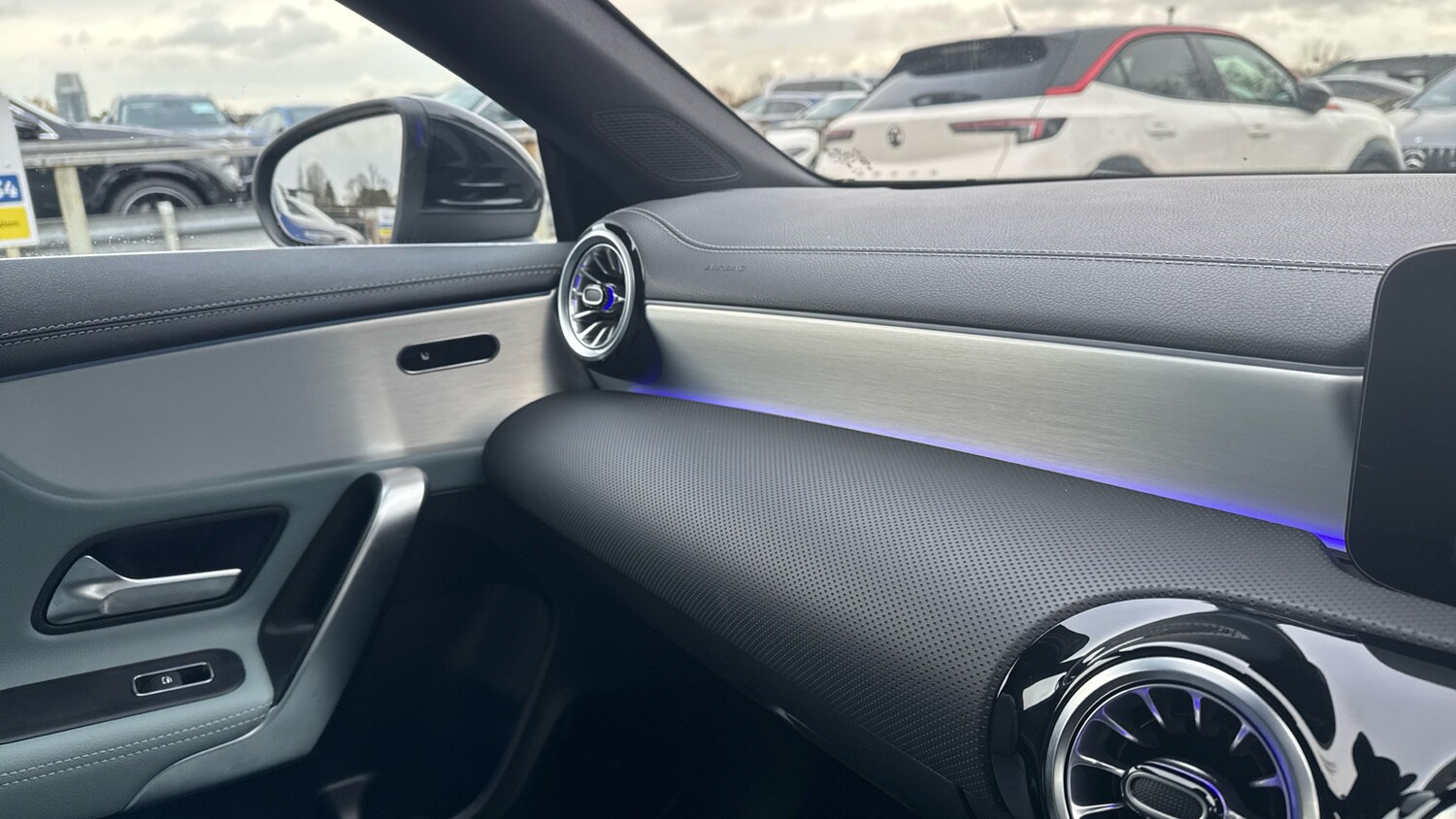 Used Mercedes-Benz CLA 2024 for sale - 76766814: Photo 40