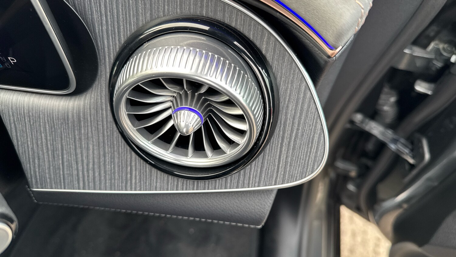 Used Mercedes-Benz EQA 2025 for sale - 77418204: Photo 38