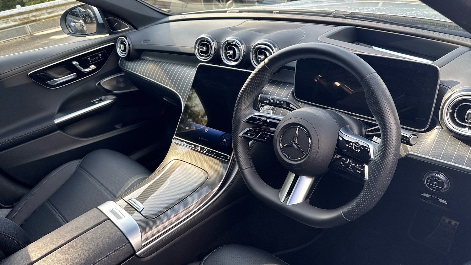 Used Mercedes-Benz C-Class 2024 for sale - 76120104: Photo 11