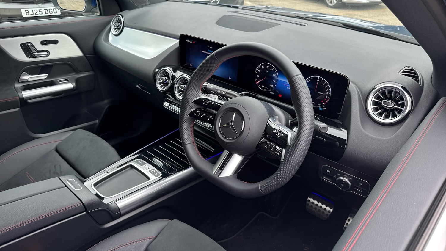 Used Mercedes-Benz GLA 2025 for sale - 76181887: Photo 11