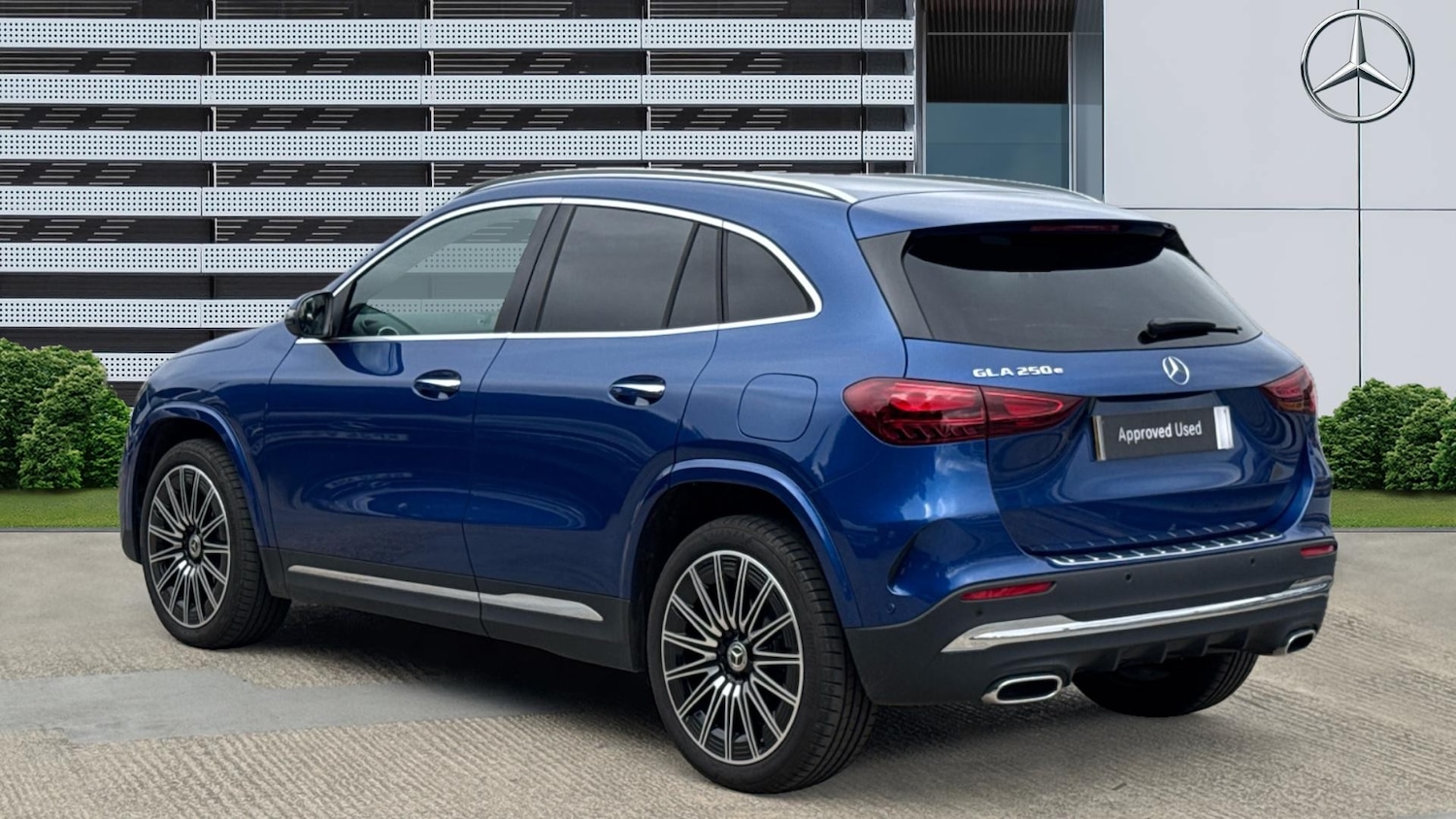 Used Mercedes-Benz GLA 2025 for sale - 76181887: Photo 2
