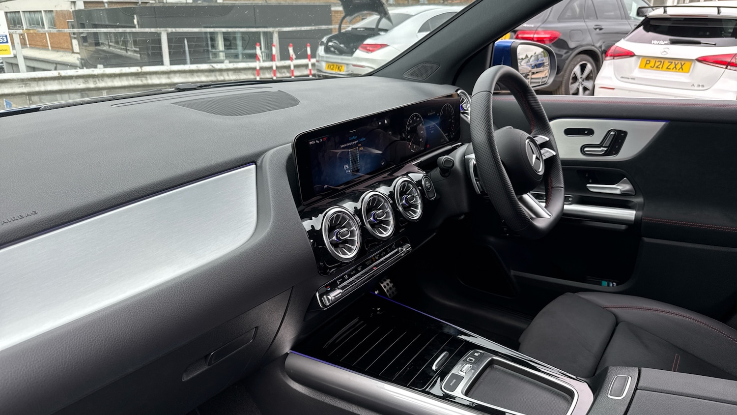 Used Mercedes-Benz GLA 2025 for sale - 76181887: Photo 9