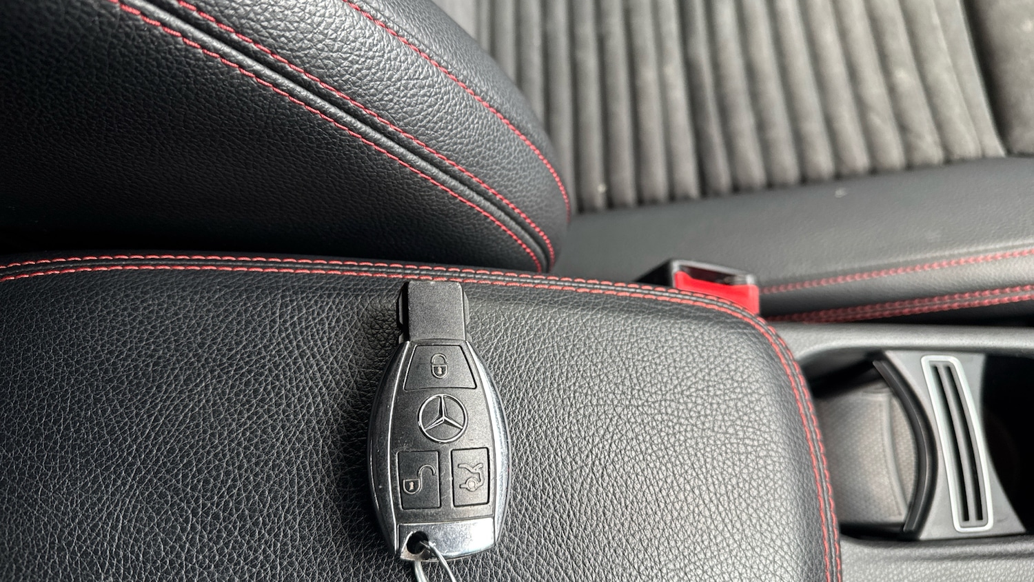 Used Mercedes-Benz GLA 2019 for sale - 76437026: Photo 19