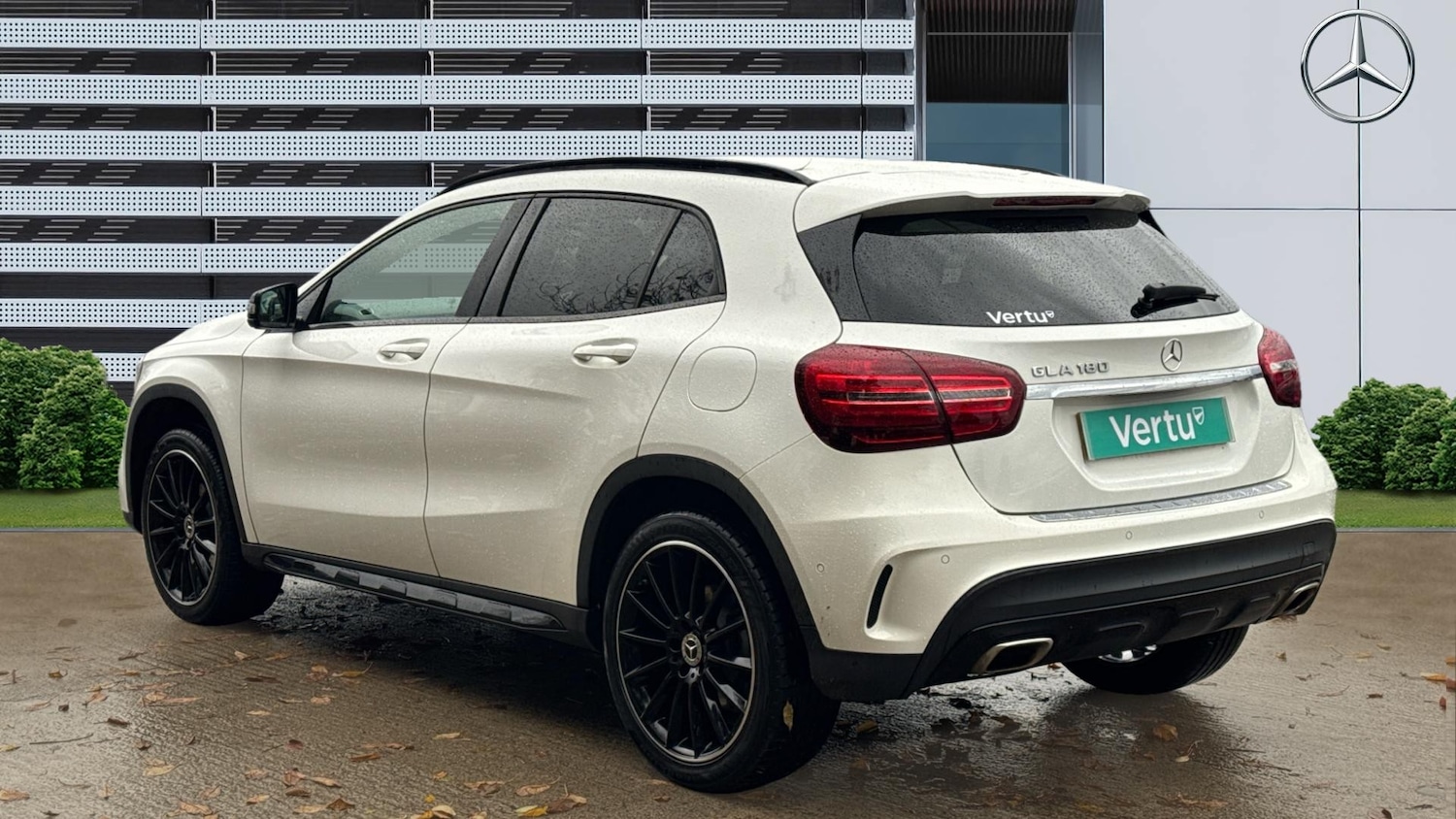 Used Mercedes-Benz GLA 2019 for sale - 76437026: Photo 2