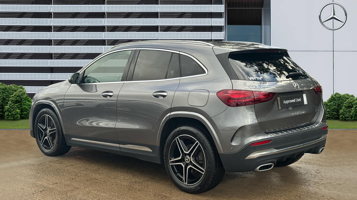 Used Mercedes-Benz GLA 2025 for sale - 77662485: Photo 2