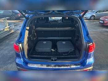 Used Mercedes-Benz EQB 2024 for sale - 77151871: Photo