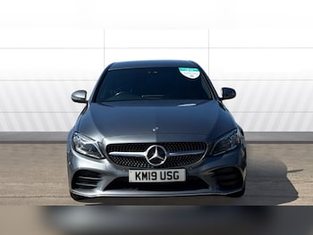 Used Mercedes-Benz C Class 2019 for sale - 79380943: Photo