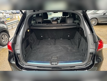 Used Mercedes-Benz GLE 2022 for sale - 76860210: Photo