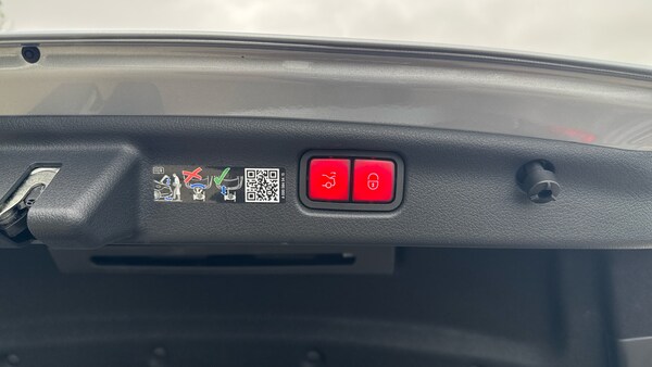 Used Mercedes-Benz C Class 2024 for sale - 76232260: Photo 28