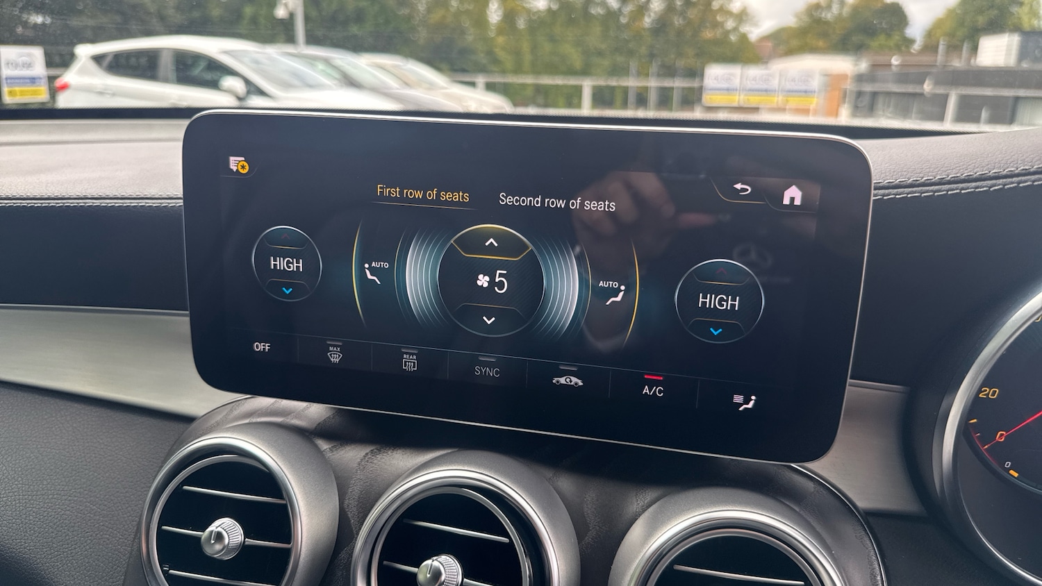 Used Mercedes-Benz GLC 2022 for sale - 76504884: Photo 38