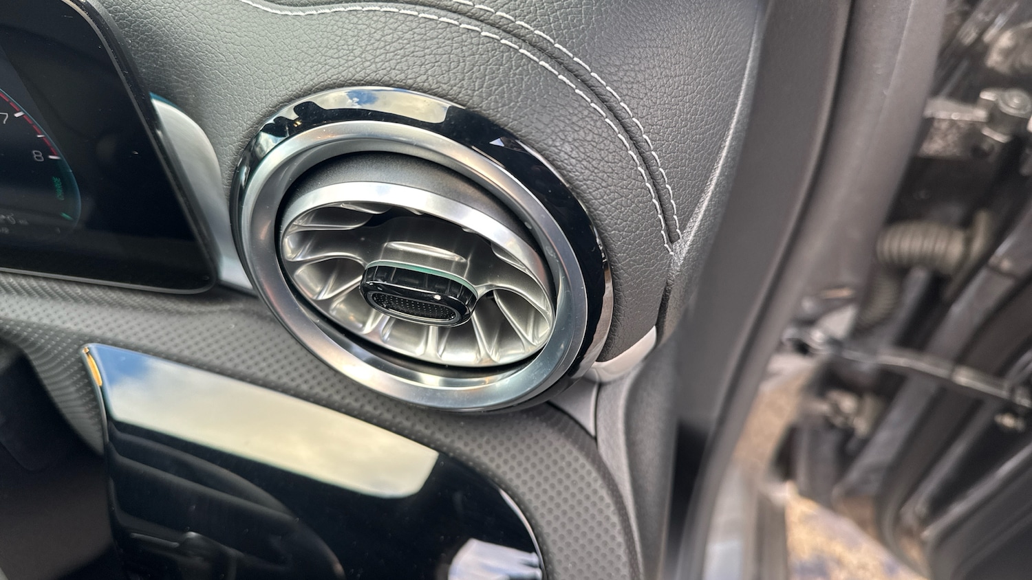 Used Mercedes-Benz A-Class 2021 for sale - 76734945: Photo 30