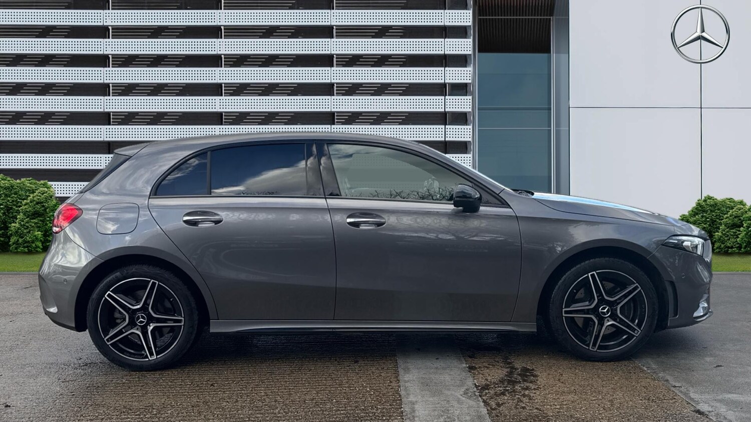 Used Mercedes-Benz A-Class 2021 for sale - 76734945: Photo 5