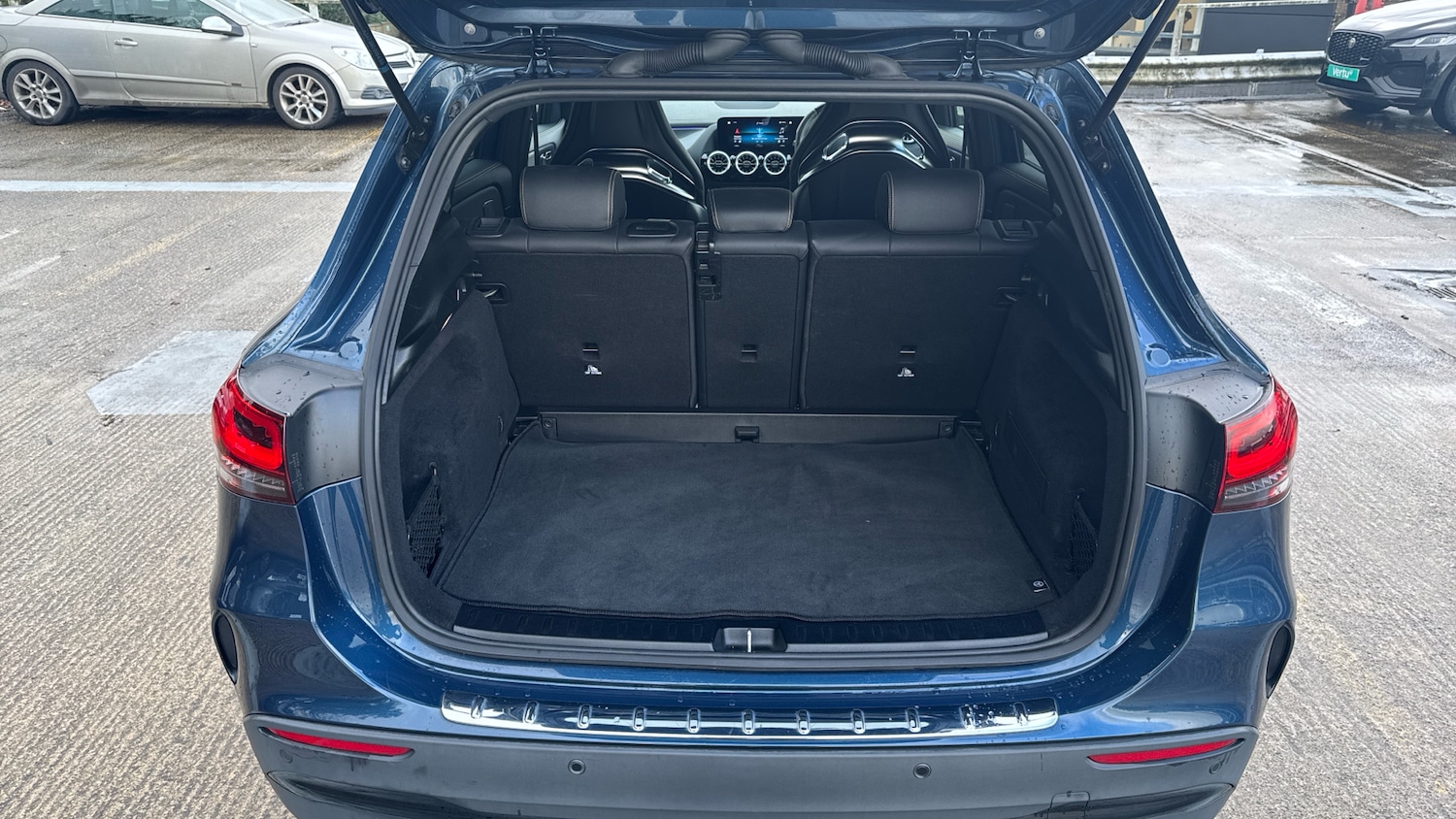 Used Mercedes-Benz GLA 2022 for sale - 77521895: Photo 4