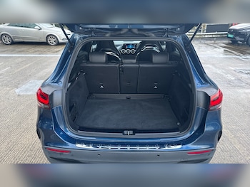 Used Mercedes-Benz GLA 2022 for sale - 77521895: Photo