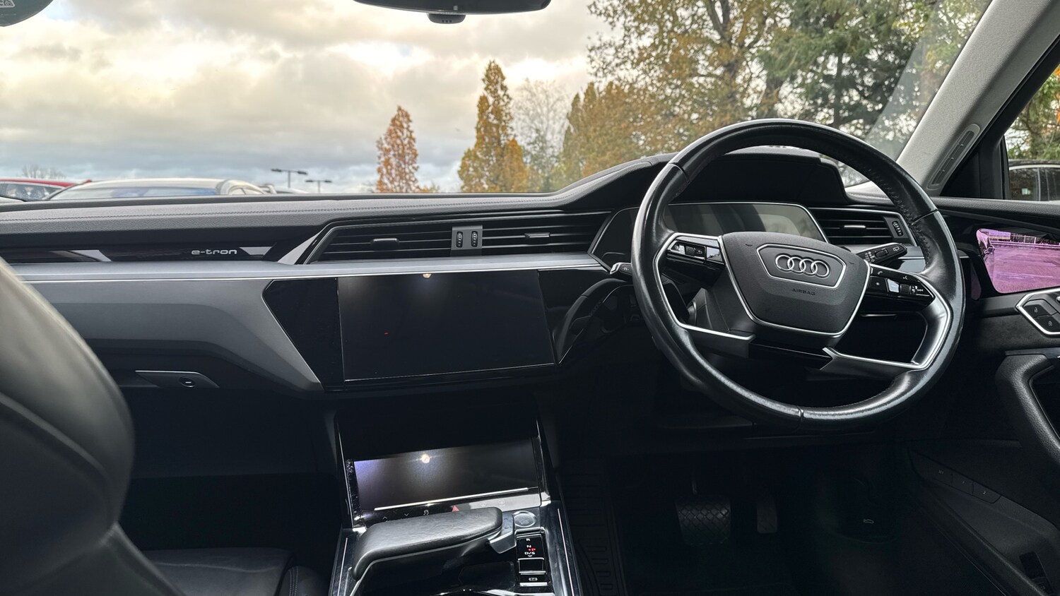 Used Audi e-tron 2020 for sale - 76428622: Photo 10