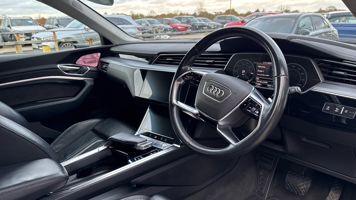 Used Audi e-tron 2020 for sale - 76428622: Photo 11