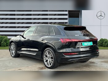 Used Audi e-tron 2020 for sale - 76428622: Photo
