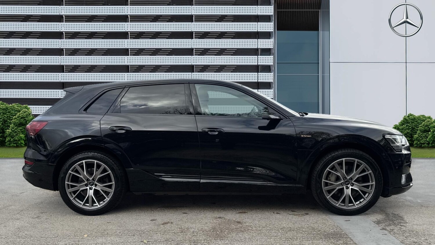 Used Audi e-tron 2020 for sale - 76428622: Photo 5