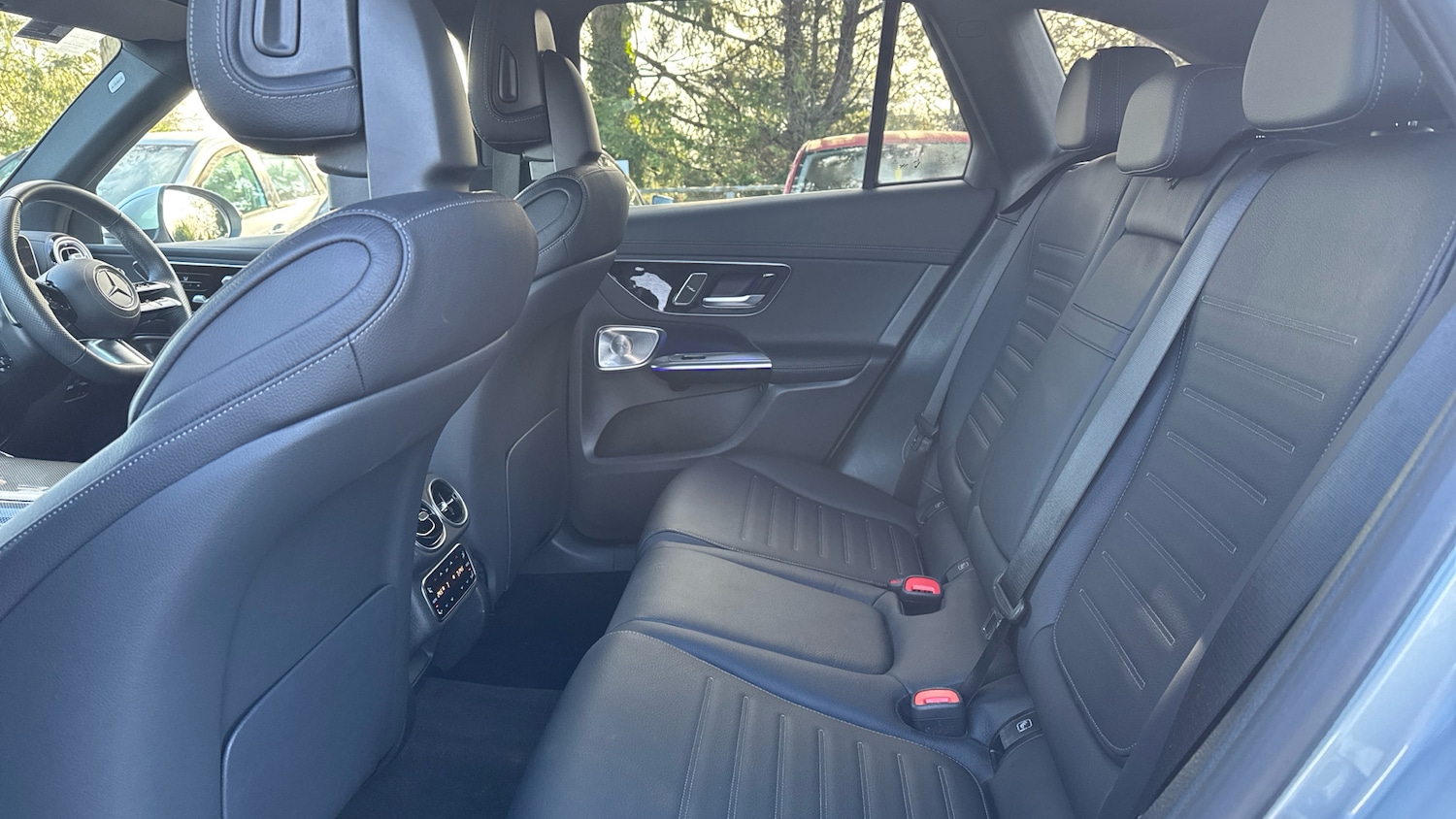 Used Mercedes-Benz GLC 2024 for sale - 77262217: Photo 16