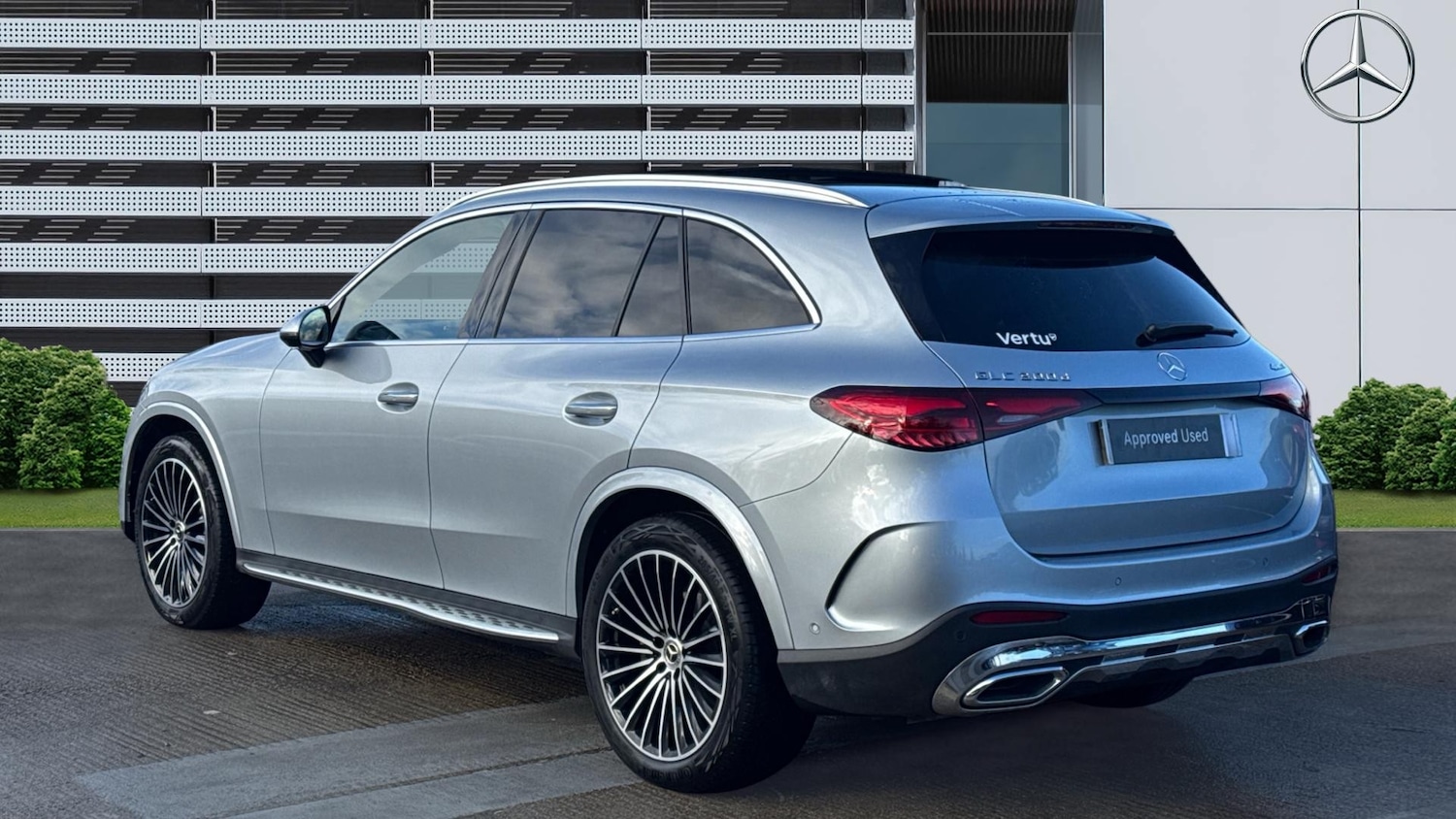 Used Mercedes-Benz GLC 2024 for sale - 77262217: Photo 2