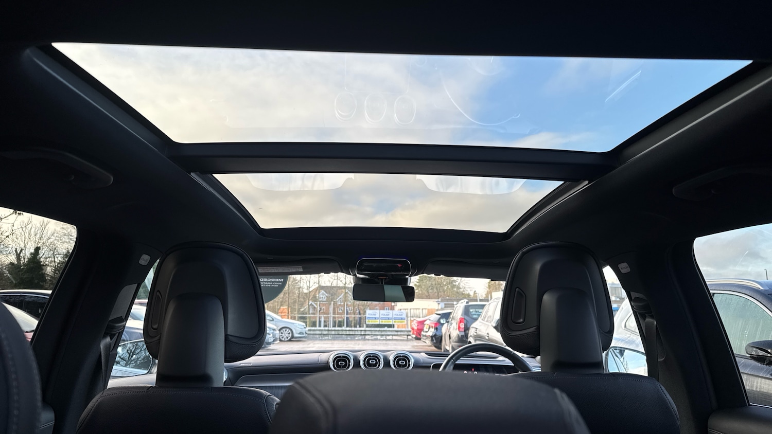 Used Mercedes-Benz GLC 2024 for sale - 77262217: Photo 42