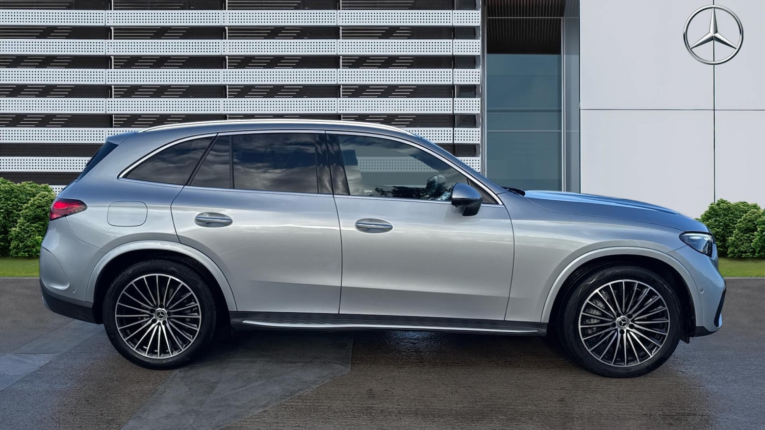 Used Mercedes-Benz GLC 2024 for sale - 77262217: Photo 5