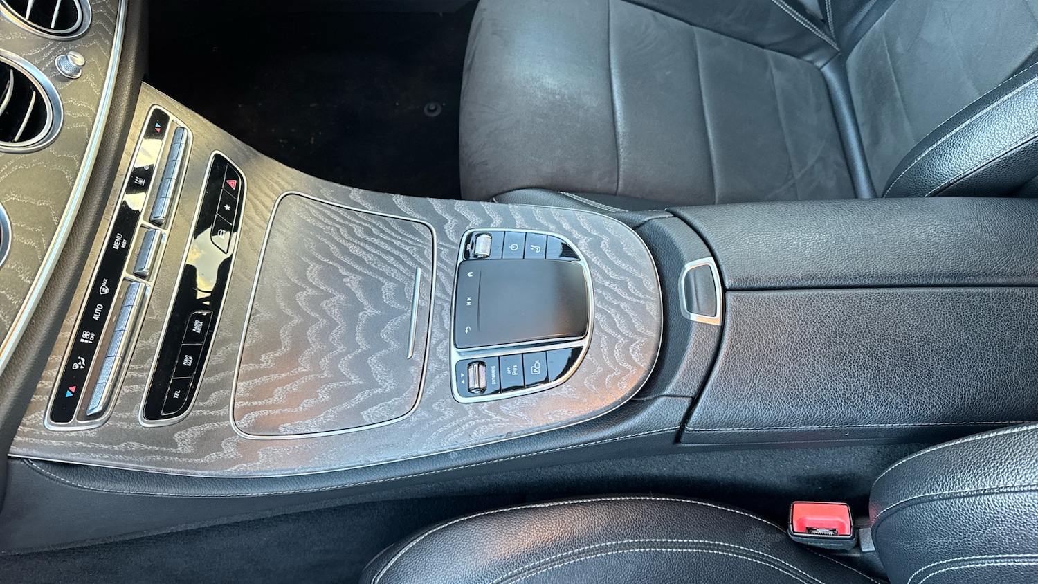 Used Mercedes-Benz E Class 2023 for sale - 76738677: Photo 13