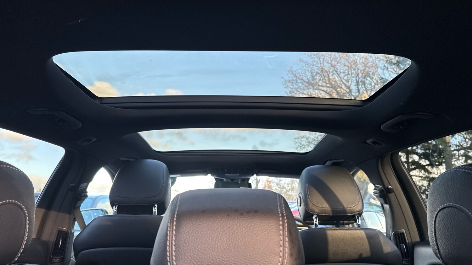 Used Mercedes-Benz E Class 2023 for sale - 76738677: Photo 44