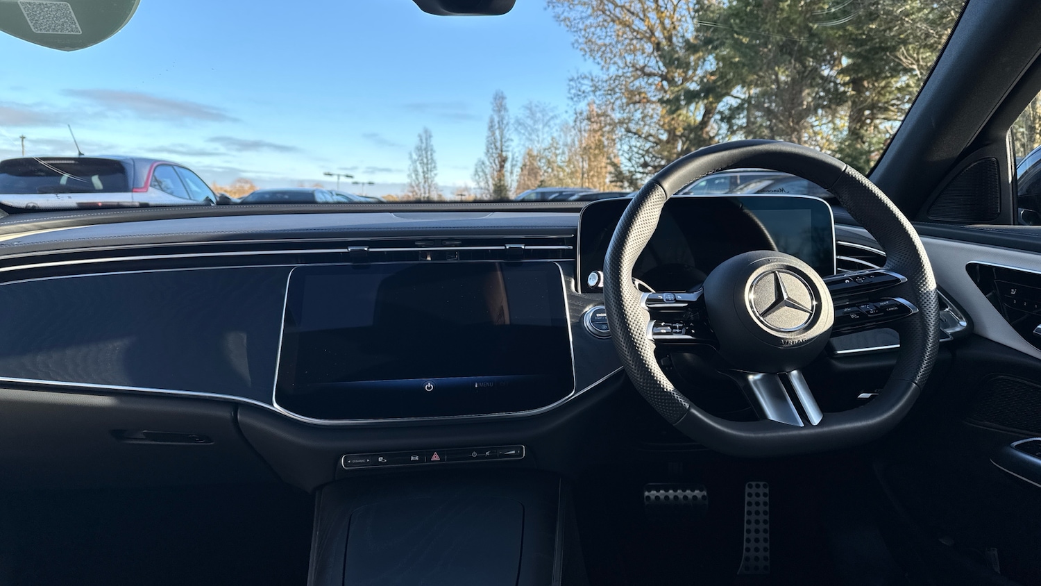 Used Mercedes-Benz E Class 2024 for sale - 76807405: Photo 10