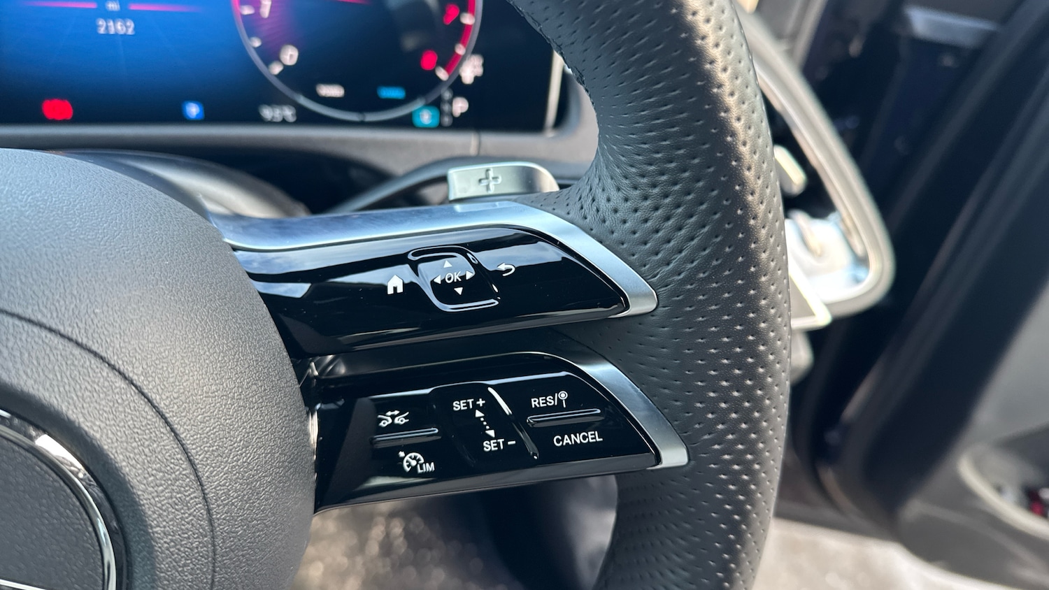 Used Mercedes-Benz E Class 2024 for sale - 76807405: Photo 38