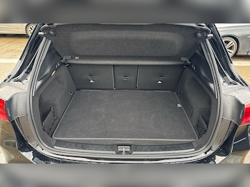 Used Mercedes-Benz GLA 2025 for sale - 76568352: Photo