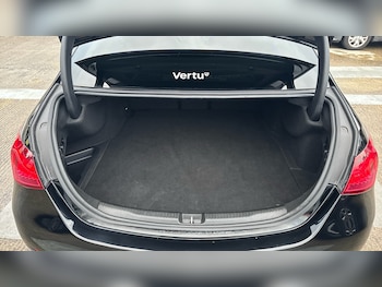 Used Mercedes-Benz C Class 2023 for sale - 76653110: Photo