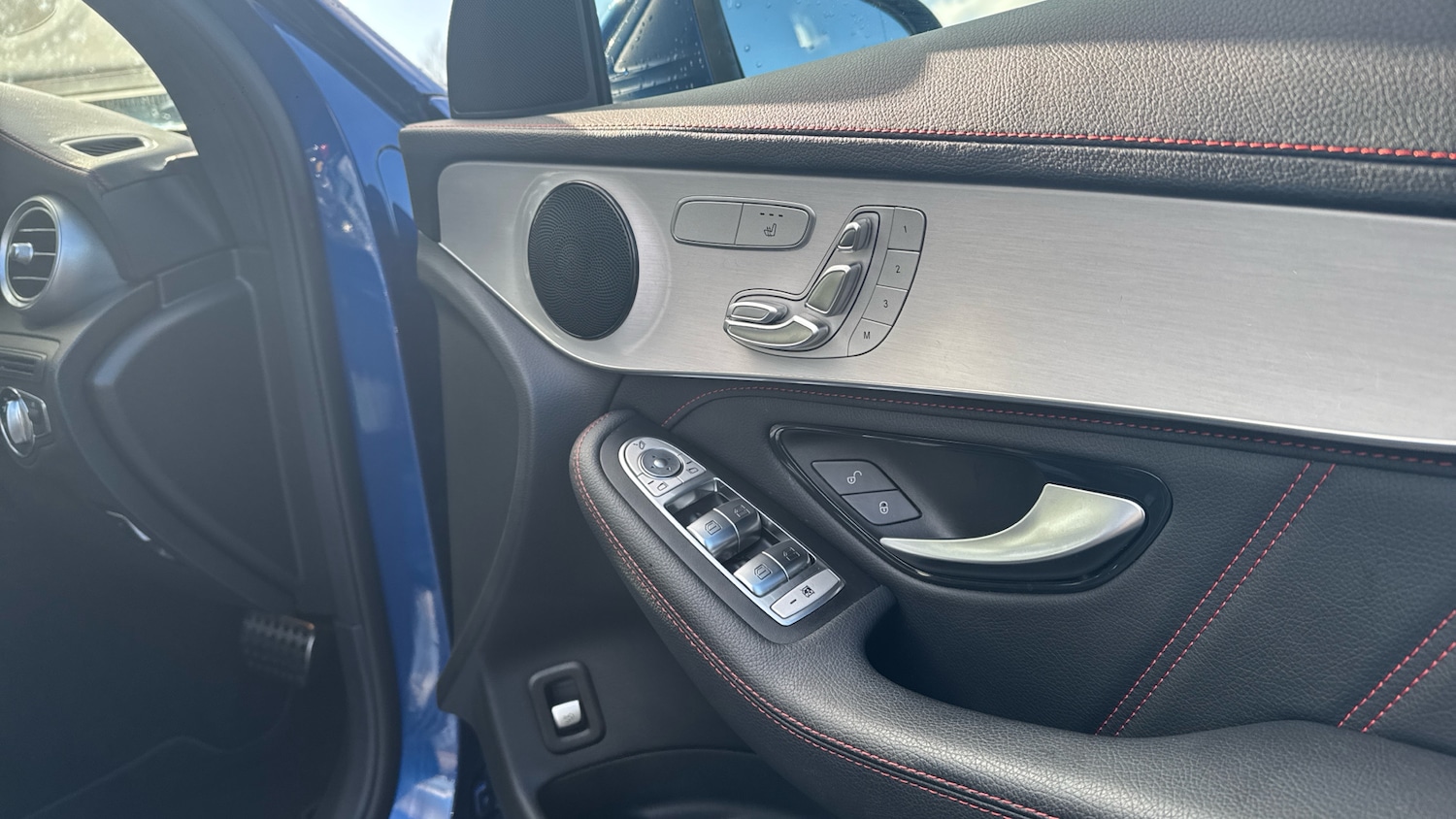 Used Mercedes-Benz GLC 2023 for sale - 77381430: Photo 25