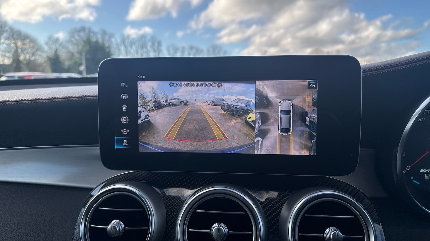 Used Mercedes-Benz GLC 2023 for sale - 77381430: Photo 33