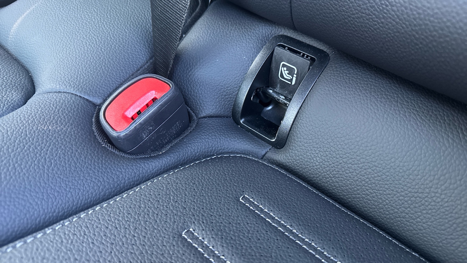 Used Mercedes-Benz GLC 2025 for sale - 76684737: Photo 17