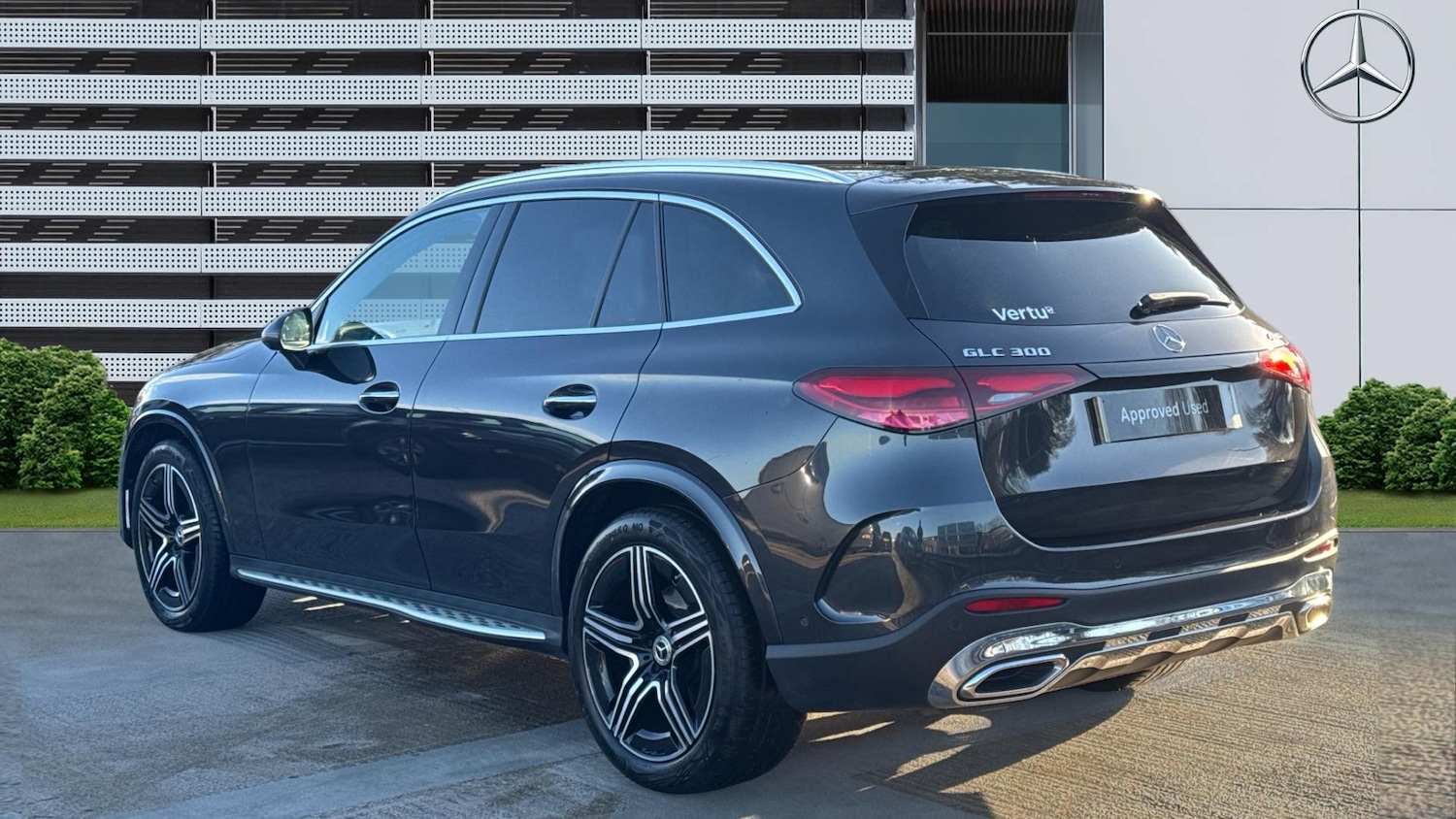 Used Mercedes-Benz GLC 2025 for sale - 76684737: Photo 2