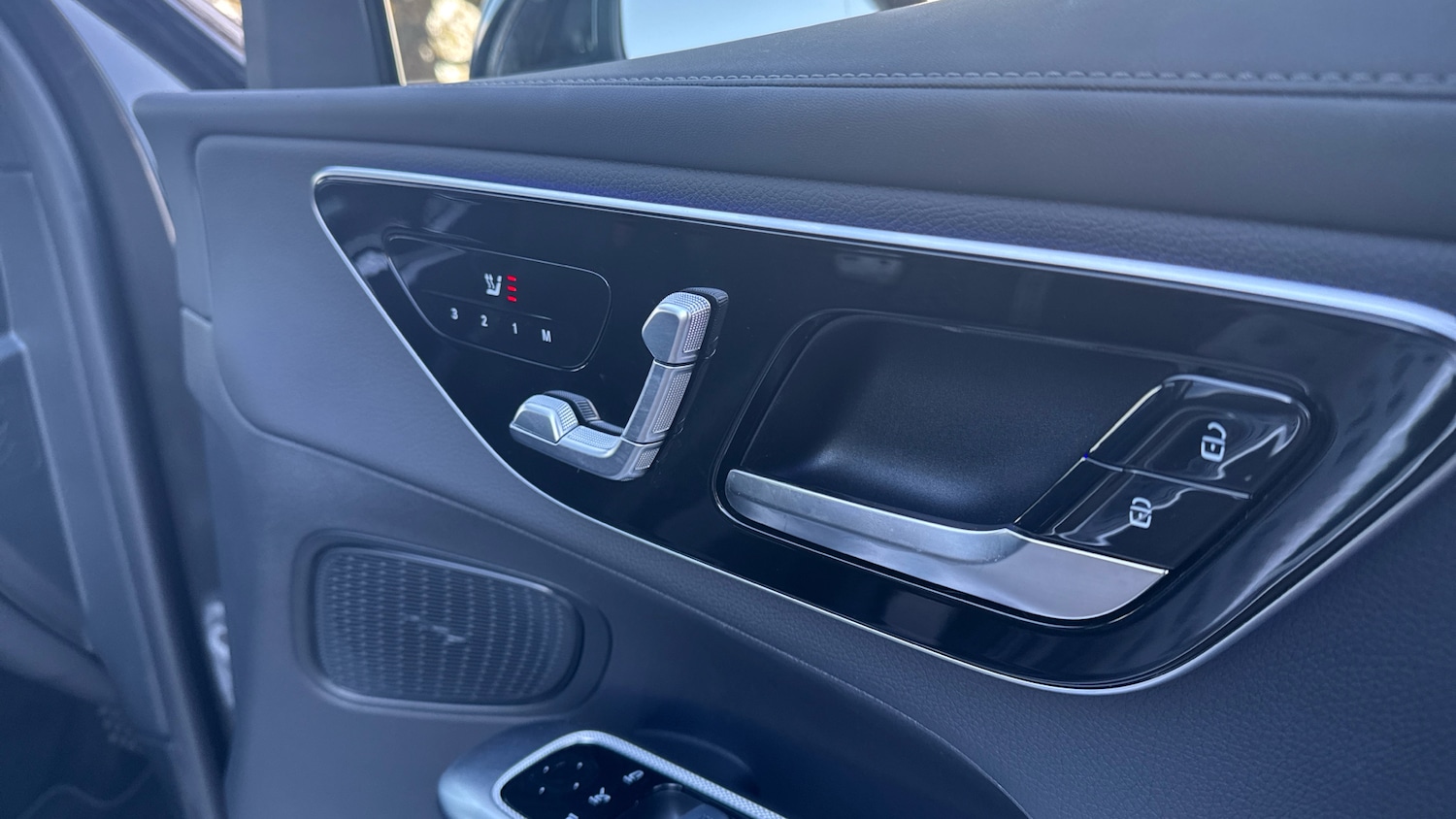 Used Mercedes-Benz GLC 2025 for sale - 76684737: Photo 32