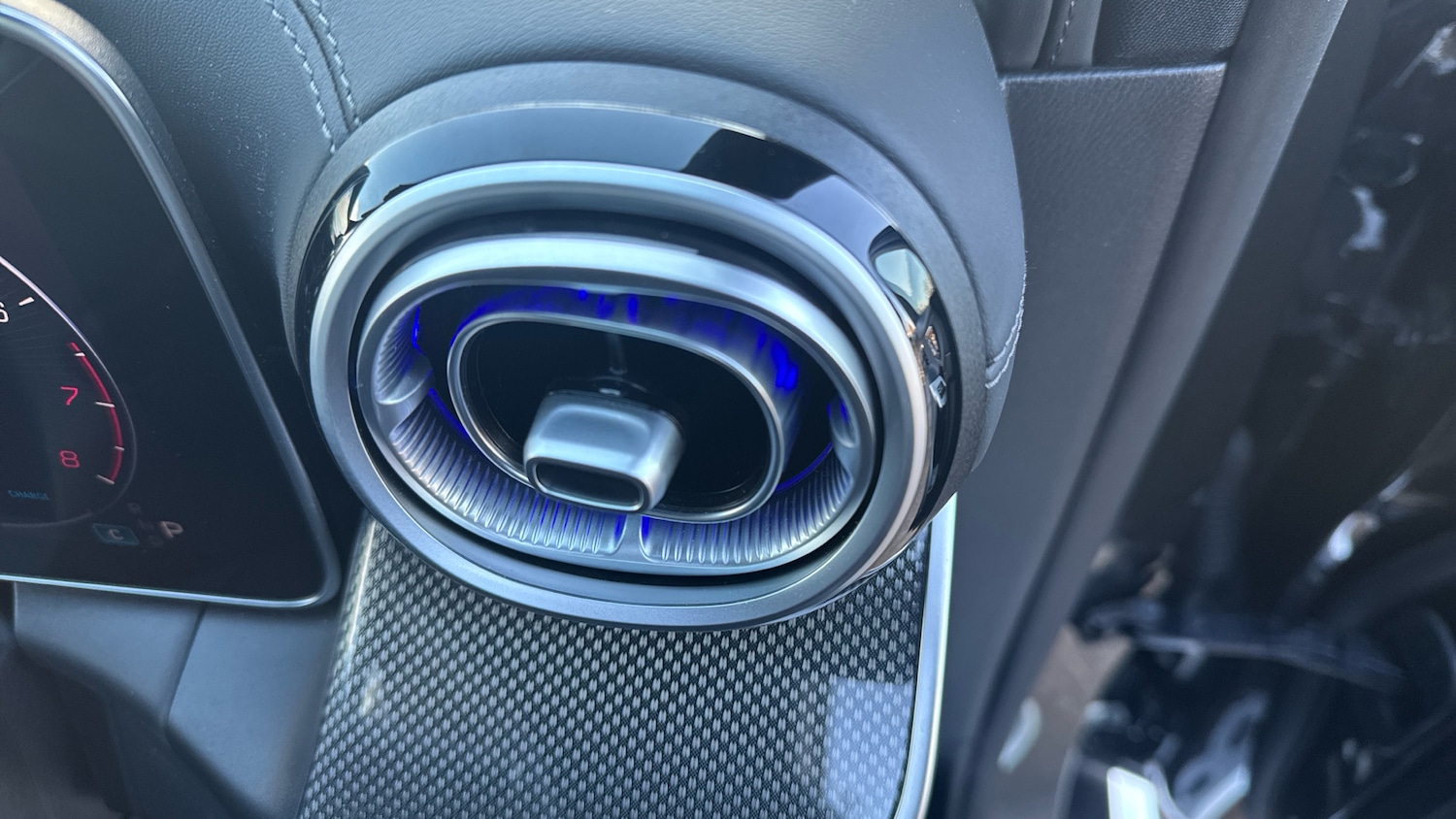 Used Mercedes-Benz GLC 2025 for sale - 76684737: Photo 36