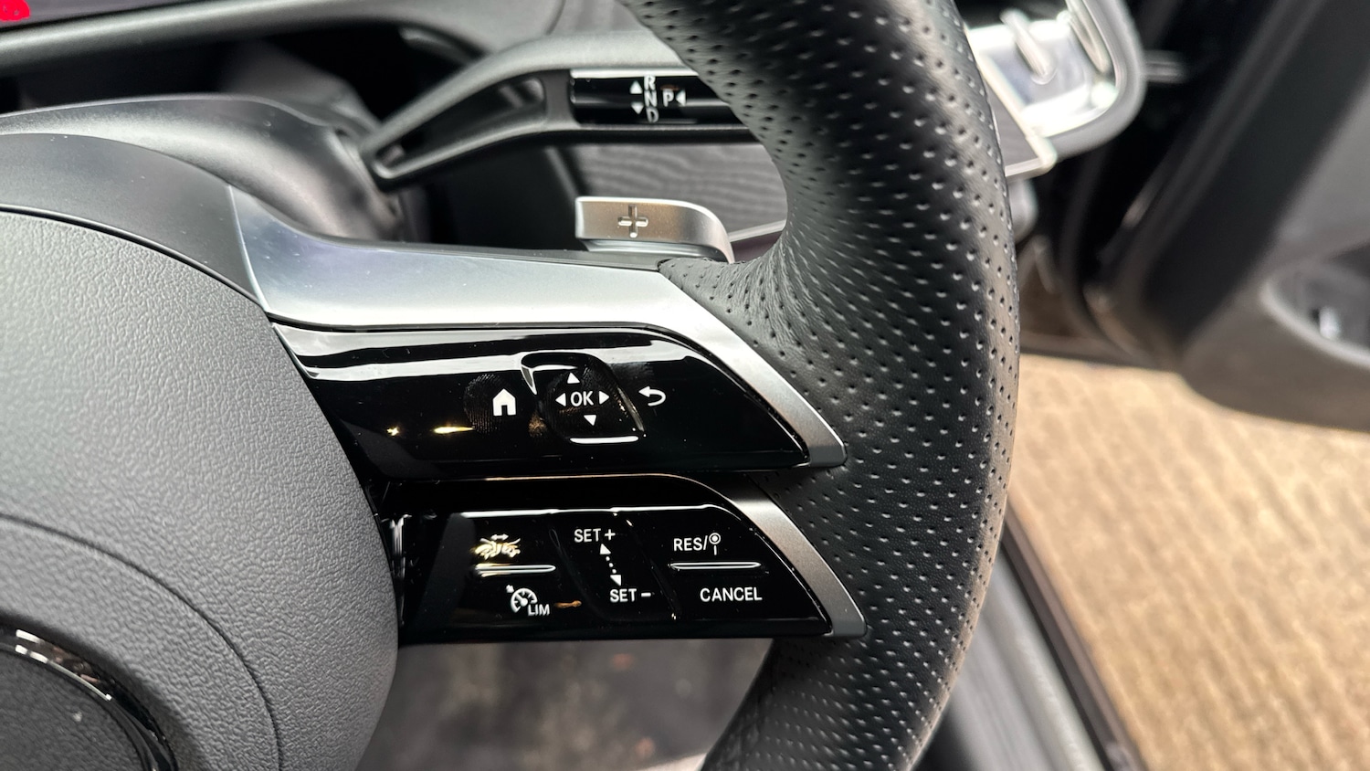 Used Mercedes-Benz E Class 2025 for sale - 76393920: Photo 35