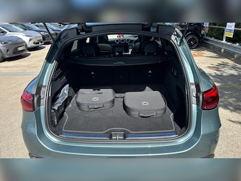 Used Mercedes-Benz GLC 2025 for sale - 79102347: Photo
