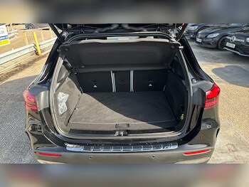 Used Mercedes-Benz GLA 2024 for sale - 77607442: Photo