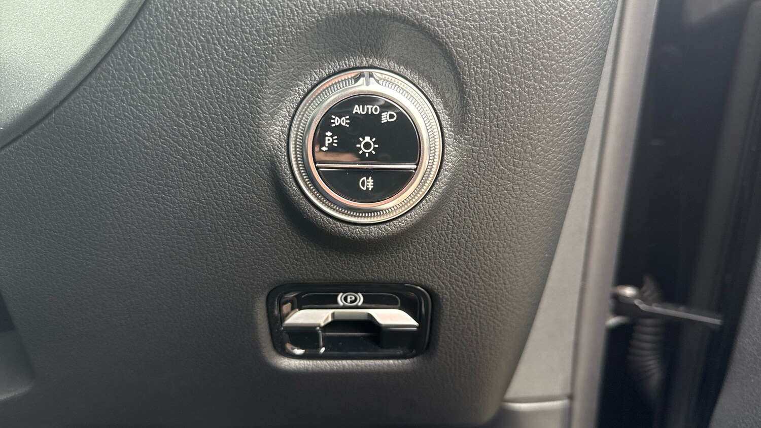 Used Mercedes-Benz CLE 2025 for sale - 76263196: Photo 33