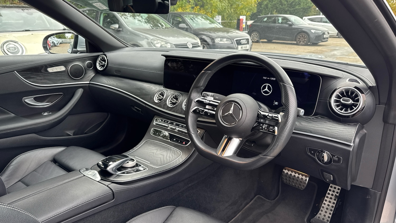 Used Mercedes-Benz E Class 2022 for sale - 76749825: Photo 11