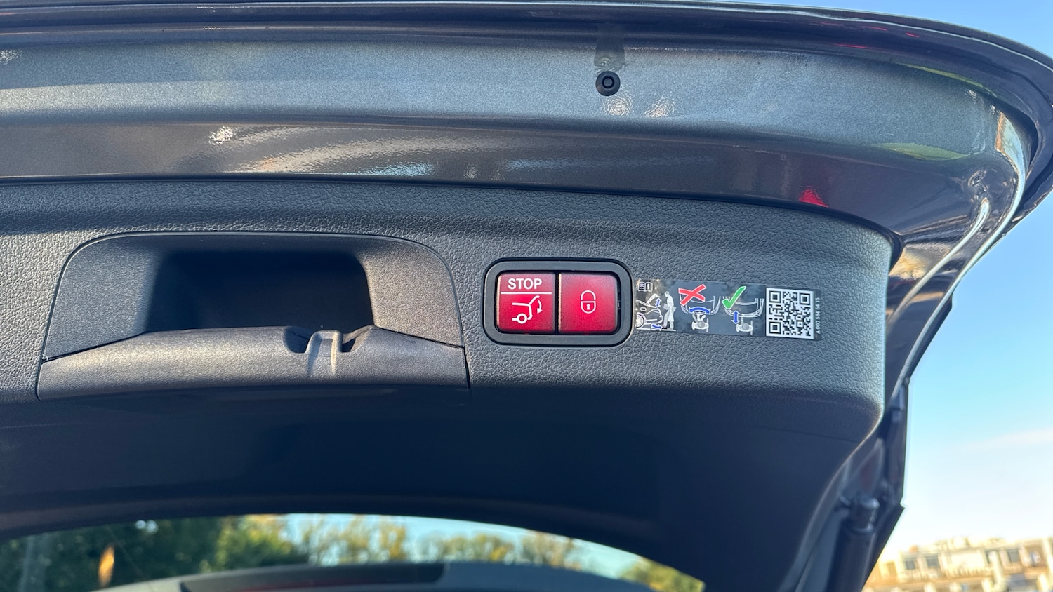 Used Mercedes-Benz GLE 2025 for sale - 77104028: Photo 28